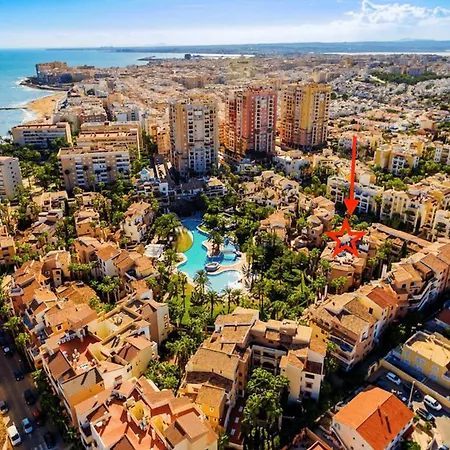 The House! Large Terrace And Bars! Traveller Awards 2024-2025
