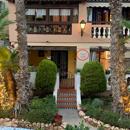 Apartment The House! Large Terrace And Bars! Traveller Awards 2024-2025