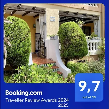 The House! Large Terrace And Bars! Traveller Awards 2024-2025
